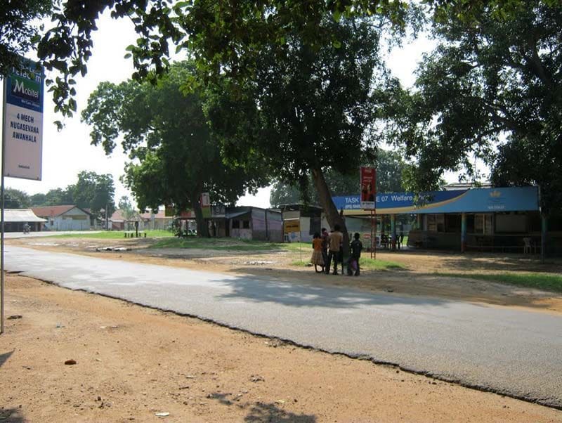 Calle del centro de Kilinochchi