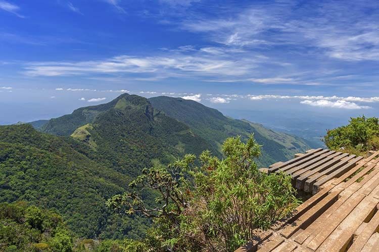 sitio mortal selfie sri lanka mirador worlds end parque nacional horton plain vistas