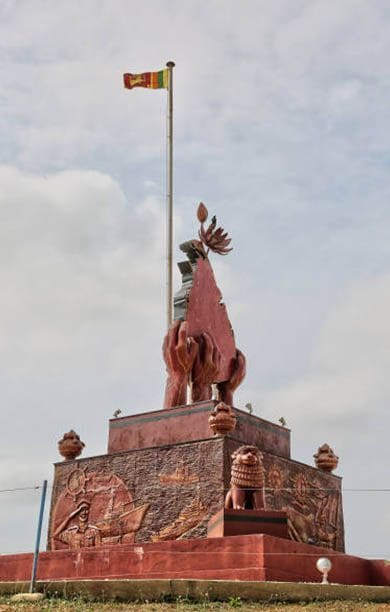turismo de guerra sri lanka memorial a los heros de guerra elephant pass