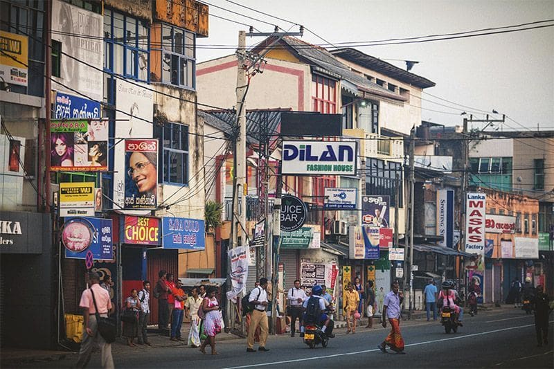 Calle del centro de la ciudad de Galle