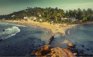 Que hacer en Mirissa y alrededores Sri Lanka vista de la playa desde Parrot Rock