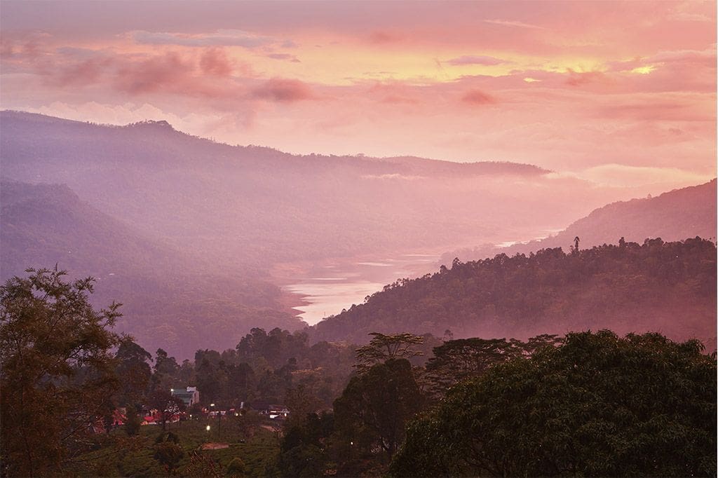 que hacer en Nuwara Eliya sri lanka paisaje al atardecer