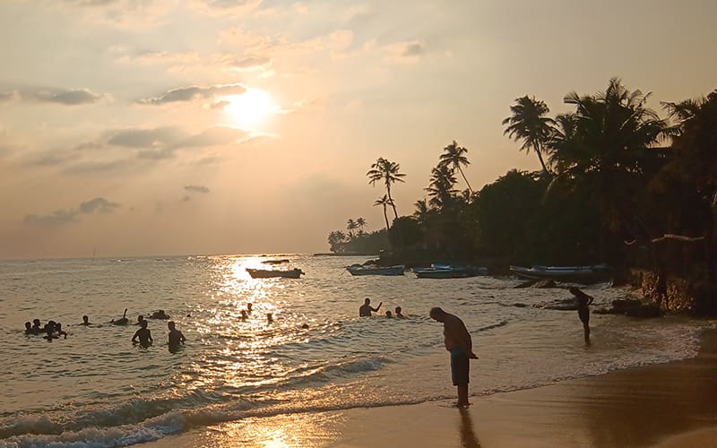 playas sri lanka polhena