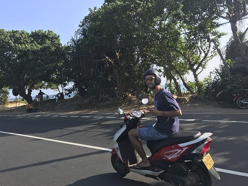 que ver en Galle Sri Lanka yo scooter