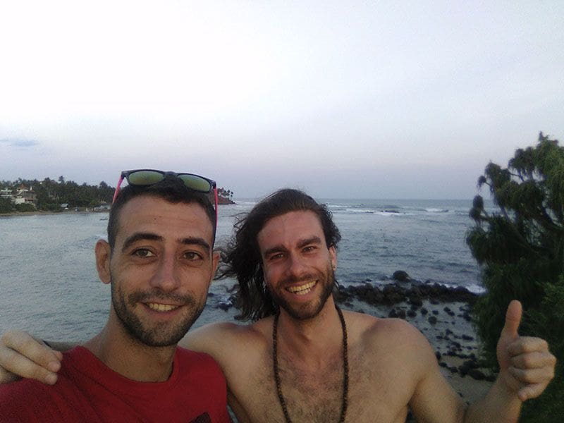 Mirissa Parrot Rock Alex y yo