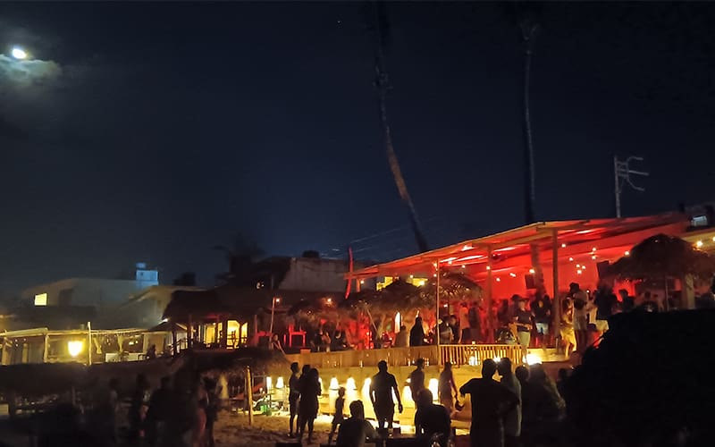 ahangama beach fiesta ceylon sliders