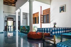 hostels en sri lanka zonas compartidas y de asiento de Hostel First Colombo Airport