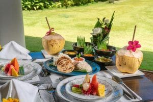 hoteles en sri lanka desayuno en el jardin en Sundara by Mosvold