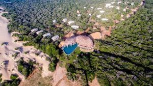 vista de pajaron en Wild Coast Tented Lodge Yala hoteles en sri lanka
