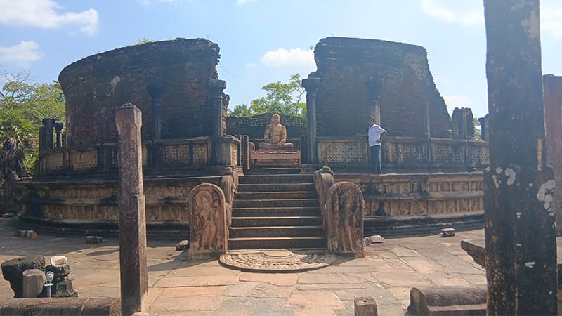 Vatadage atractivo más famoso que ver en Polonnaruwa