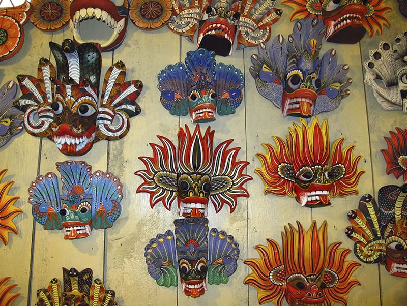 souvenirs de sri lanka mascaras tradicionales