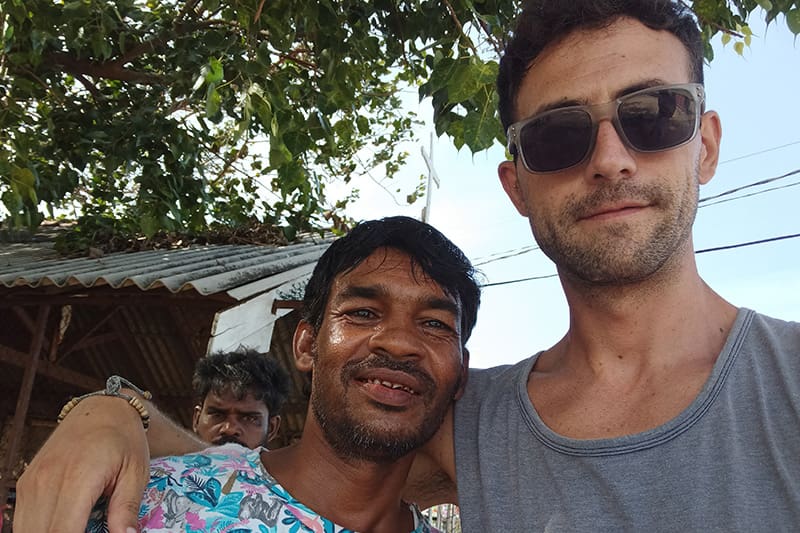 amigo local y yo en jaffna