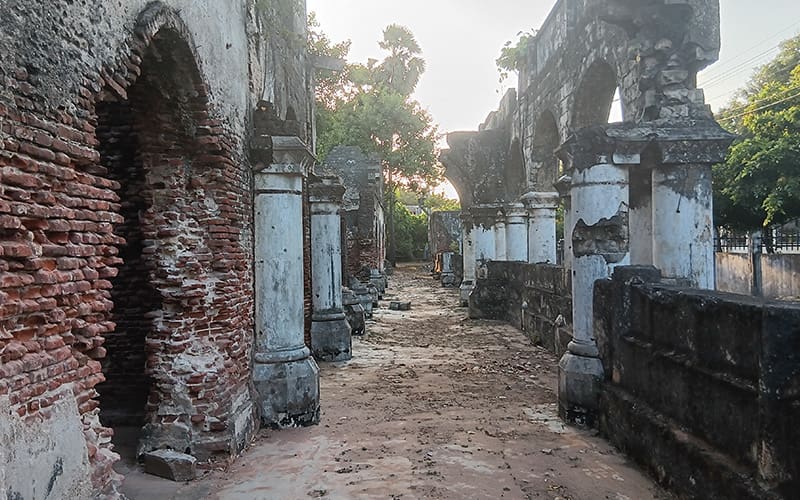 dutch Kachcheri ruinas que ver en Jaffna Sri Lanka