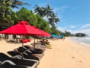 hotel en mirissa beach