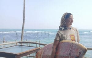 surfera en spot Sticks en Ahangama Sri Lanka
