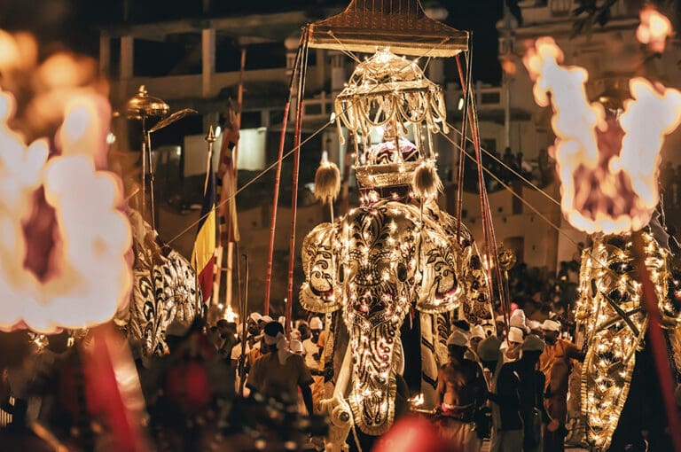 Kandy Esala Perahera
