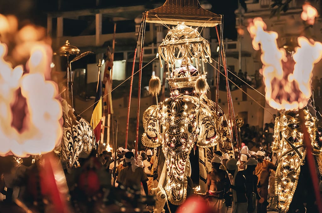 Kandy Esala Perahera