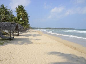 uppuveli beach costa este sri lanka