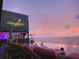 azotea Sky Lounge Negombo atardecer