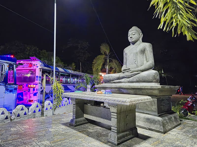 templo sri lanka buda megalle