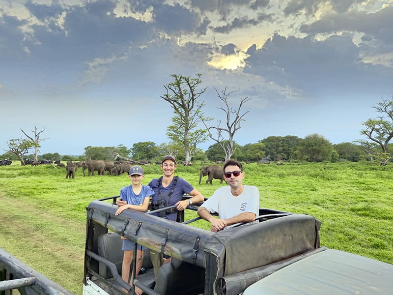 safari Kaudulla National Park jeep amigos