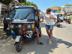 poblacion de sri lanka tuk tuk chaminda y yo