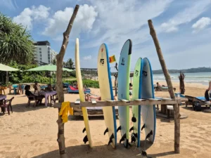 weligama beach frente hotel outpost weligama