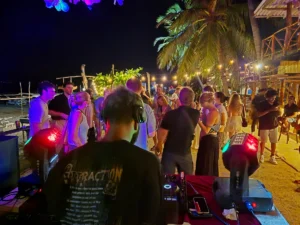 fiesta sri lanka fernandos uppuveli trincomalee