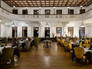 salon restaurante hotel suisse kandy sri lanka