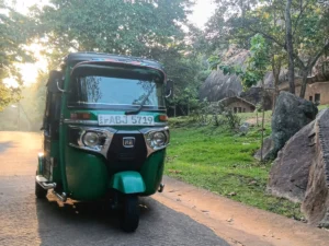 como llegar a mihintale sri lanka tuk tuk guia