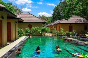 donde alojarse en arugam bay spice trail