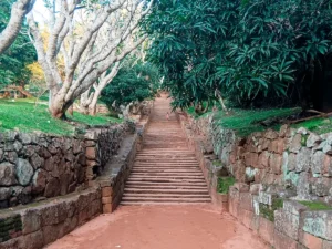 mihintale sri lanka escaleras de granito