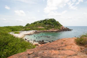 que ver en trincomalee sri lanka pigeon island