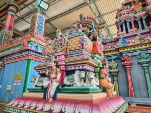 trincomalee sri lanka esculturas en Koneswaran Kovil
